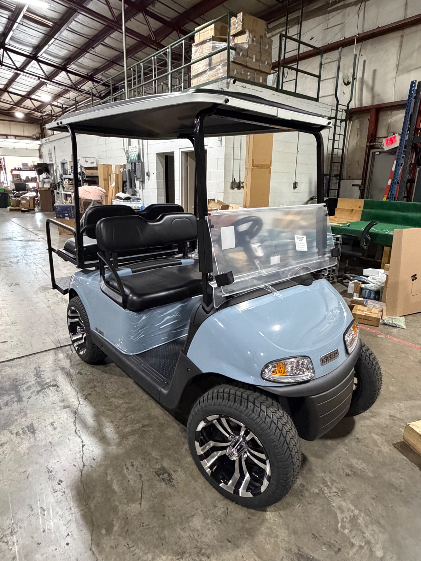 E-Z-GO RXV Elite Blue