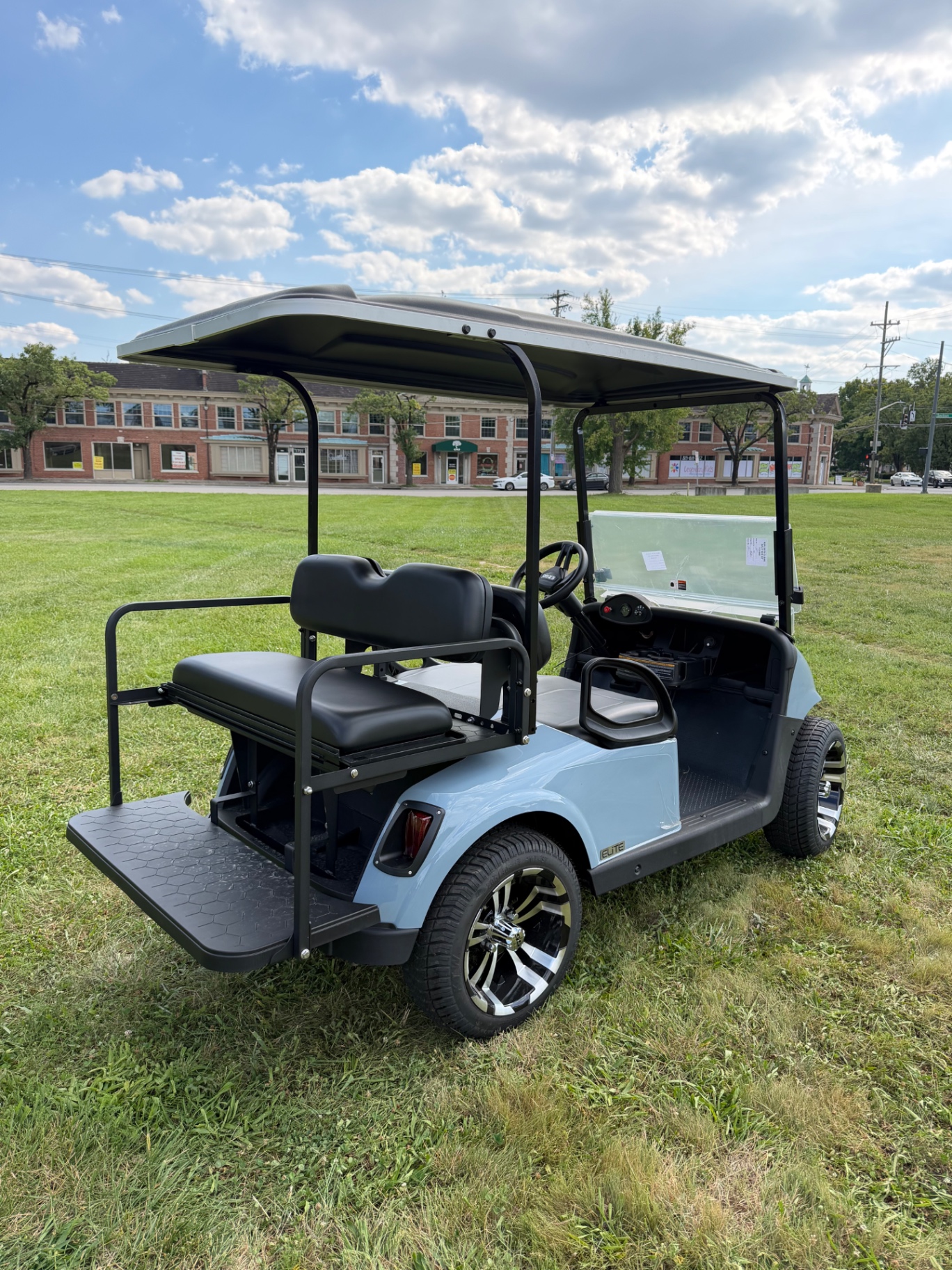 E-Z-GO RXV Elite Rear