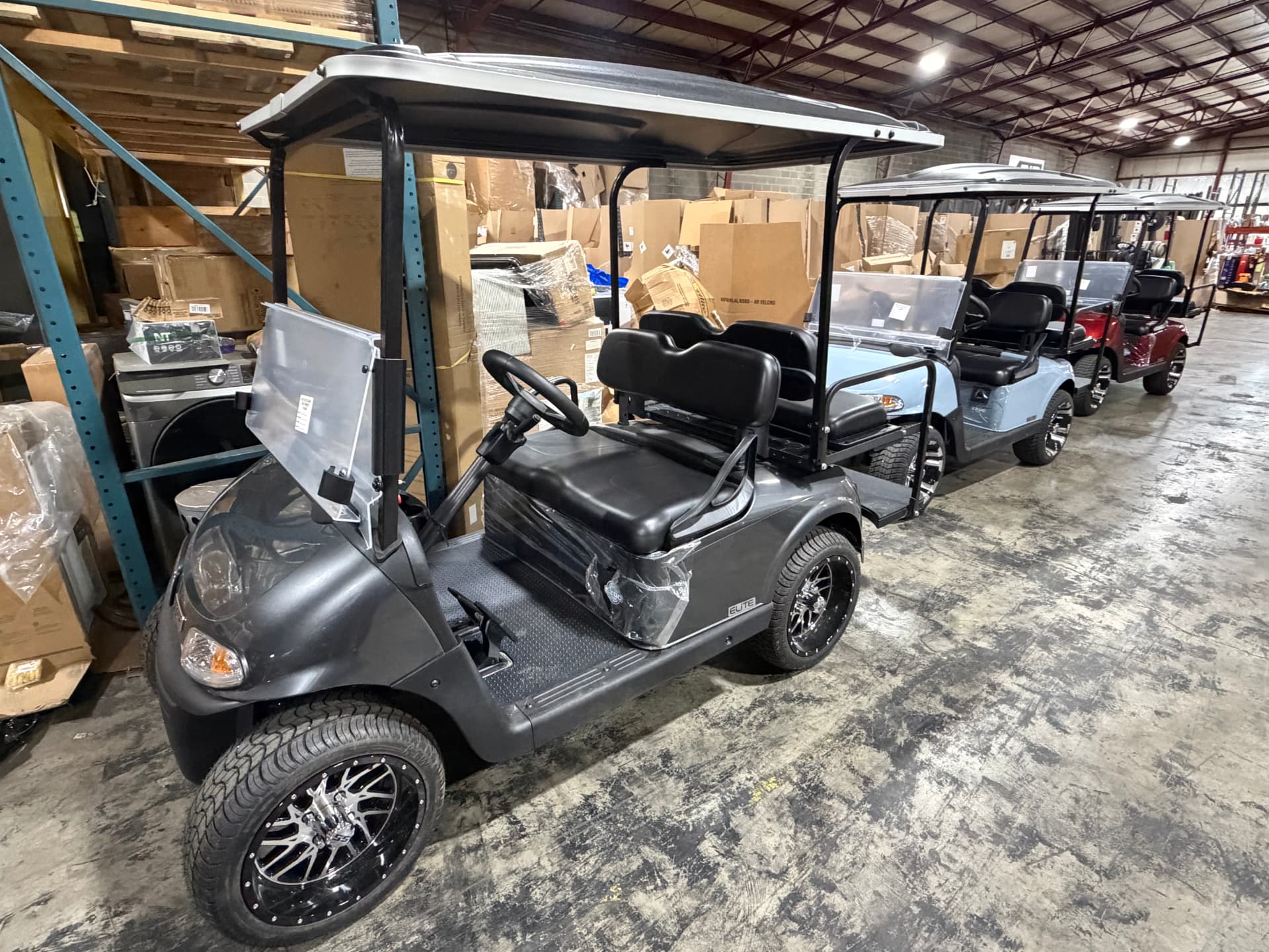 Certified Pre-Owned 2021 E-Z-GO RXV Elite lithium golf cart — Charcoal